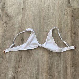 Whitefox small knot bikini top